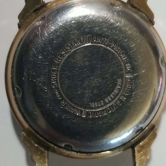 Gruen - Picture 2 of 2